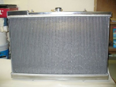 Алюминиевый двухрядный радиатор SILLA.